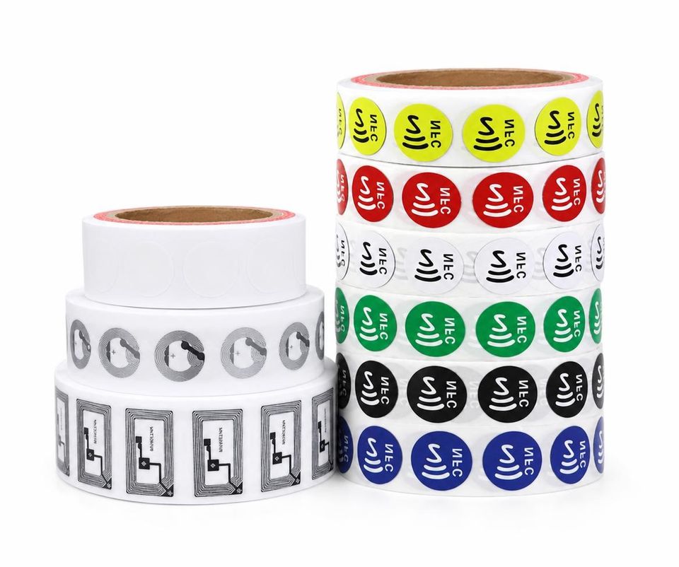 Custom-printed NFC stickers and tags in rolls